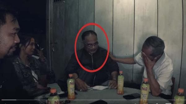 Ini Wajah dan Profil Dokter Wayan, Lulusan UGM Tinggal di Rumah Penuh Sampah Bikin Sahabat Nangis Ini Wajah dan Profil Dokter Wayan, Lulusan UGM Tinggal di Rumah Penuh Sampah Bikin Sahabat Nangis