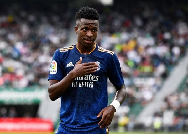 Jadi Pemain dengan Bayaran Selangit, Kekayaan Vinicius Jr Ditaksir Tembus Rp290 Miliar Jadi Pemain dengan Bayaran Selangit, Kekayaan Vinicius Jr Ditaksir Tembus Rp290 Miliar