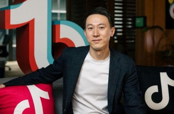 Gila! Harta Kekayaan Bos TikTok Tembus Rp41,83 Triliun, Masih Belum Mampu Tumbangkan Pemilik Lama Gila! Harta Kekayaan Bos TikTok Tembus Rp41,83 Triliun, Masih Belum Mampu Tumbangkan Pemilik Lama