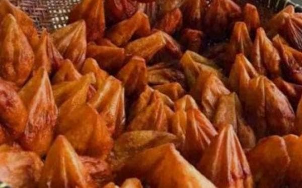 9 Makanan Khas Garut Selain Dodol, Wajib Dicoba Saat Berlibur ke Kota Intan 9 Makanan Khas Garut Selain Dodol, Wajib Dicoba Saat Berlibur ke Kota Intan