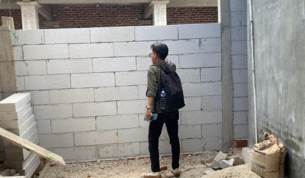 Viral, Jalan Akses Masuk Rumah di Ponorogo di Tembok Tetangga Viral, Jalan Akses Masuk Rumah di Ponorogo di Tembok Tetangga