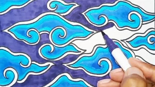 Mengenal Batik Megamendung, Warisan Budaya Indonesia segera Diakui UNESCO Mengenal Batik Megamendung, Warisan Budaya Indonesia segera Diakui UNESCO