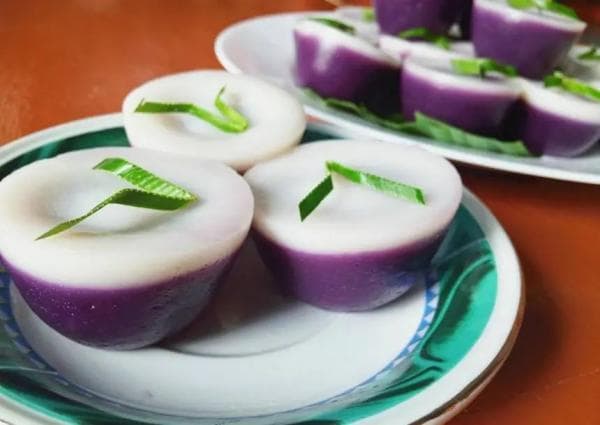 20 Oleh - Oleh Khas Bekasi yang Unik, Kue Talam Menggoda Selera 20 Oleh - Oleh Khas Bekasi yang Unik, Kue Talam Menggoda Selera