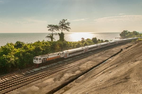 Rekomendasi Wisata di Jalur KA Kaligung, Lokasi Dekat Stasiun Mulai Semarang hingga Tegal Rekomendasi Wisata di Jalur KA Kaligung, Lokasi Dekat Stasiun Mulai Semarang hingga Tegal