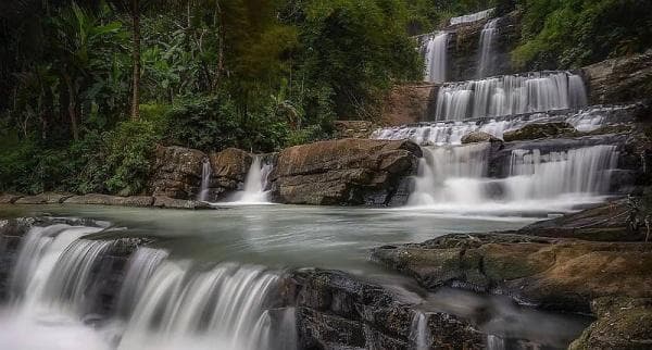 Potret Kampung Unik di Banyumas, Punya Curug Cantik dengan 7 Tingkatan yang Mirip Niagara Potret Kampung Unik di Banyumas, Punya Curug Cantik dengan 7 Tingkatan yang Mirip Niagara