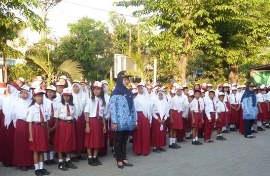 Terbaru! Daftar 7 SD/MI Terbaik di Kabupaten Banyumas 2024 Berdasarkan BANSM Terbaru! Daftar 7 SD/MI Terbaik di Kabupaten Banyumas 2024 Berdasarkan BANSM