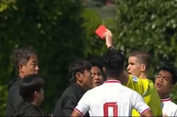 Momen Wasit Letexier Francois Usir Shin Tae-yong di Laga Timnas Indonesia U-23 Vs Guinea