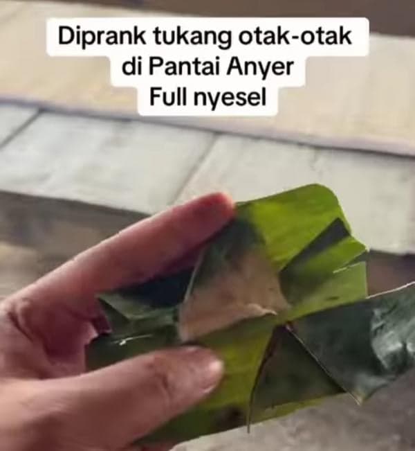 Viral Pengunjung Pantai Anyer Ngaku Kena Prank Pedagang Otak-Otak Viral Pengunjung Pantai Anyer Ngaku Kena Prank Pedagang Otak-Otak
