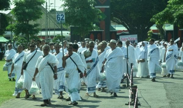 Kisah Jemaah Haji Jombang, Gagal Berangkat ke Makkah Karena Hamil, Begini Perjuangannya Kisah Jemaah Haji Jombang, Gagal Berangkat ke Makkah Karena Hamil, Begini Perjuangannya