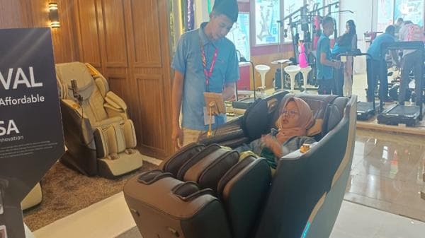 Perfect Health Luncurkan Kursi Pintar Yukisa di Jakarta Fair 2024 Perfect Health Luncurkan Kursi Pintar Yukisa di Jakarta Fair 2024