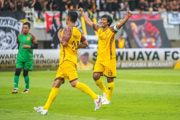 Matahati Reuni Legend Sriwijaya FC Bikin Kerinduan Ribuan Publik Sepakbola Sumsel Terobati Matahati Reuni Legend Sriwijaya FC Bikin Kerinduan Ribuan Publik Sepakbola Sumsel Terobati