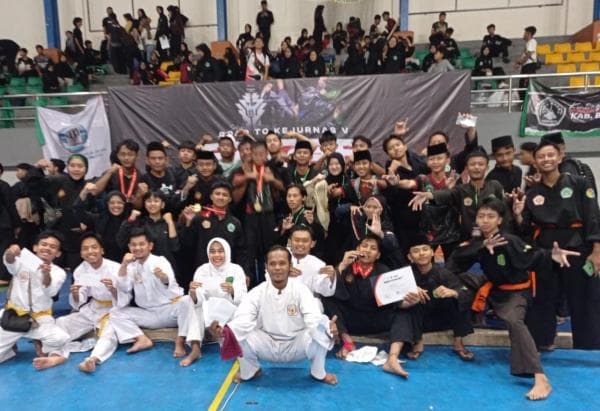 Atlet PSNU Pagar Nusa Kuningan Borong 27 Medali di PNC Garut 2024 Atlet PSNU Pagar Nusa Kuningan Borong 27 Medali di PNC Garut 2024