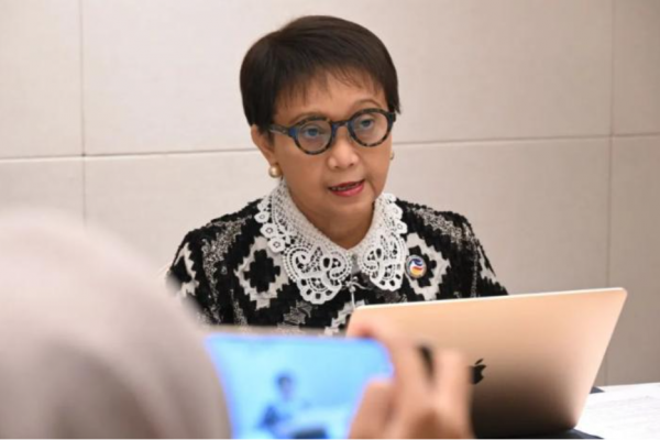 Profil dan Biodata Lengkap Retno Marsudi: Pendidikan, Agama, dan Jabatan Mentereng Profil dan Biodata Lengkap Retno Marsudi: Pendidikan, Agama, dan Jabatan Mentereng