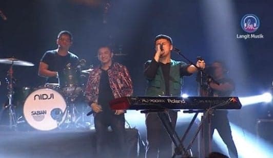 Makna Lagu I Wanna Love You Like A Hurricane Rahasia Hati - Nidji yang Jadi Ost Film 5 CM Makna Lagu I Wanna Love You Like A Hurricane Rahasia Hati - Nidji yang Jadi Ost Film 5 CM