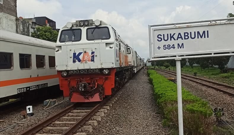 Jadwal Kereta Sukabumi-Bogor dan Stasiun yang Dilewati Jadwal Kereta Sukabumi-Bogor dan Stasiun yang Dilewati