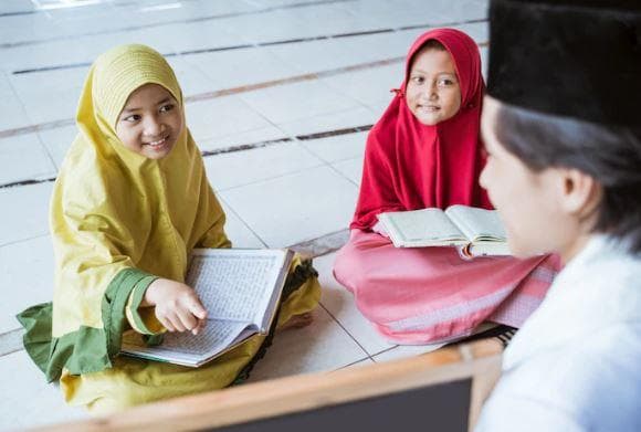 20 Contoh Mad Silah Qasirah Dalam Al Quran, Pengertian dan Hukum Bacaannya 20 Contoh Mad Silah Qasirah Dalam Al Quran, Pengertian dan Hukum Bacaannya