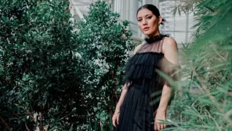 7 Artis yang Mengaku Pernah Jadi Korban Pelecehan Seksual, Nomor 6 Langsung Beri Bogem Mentah pada Sang Pelaku 7 Artis yang Mengaku Pernah Jadi Korban Pelecehan Seksual, Nomor 6 Langsung Beri Bogem Mentah pada Sang Pelaku