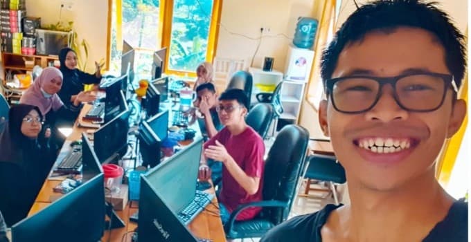 Kisah Sukses Pengusaha Digital Tri Hariyanto, Dulu Pernah Jadi Pengamen dan Kuli Bangunan Kisah Sukses Pengusaha Digital Tri Hariyanto, Dulu Pernah Jadi Pengamen dan Kuli Bangunan