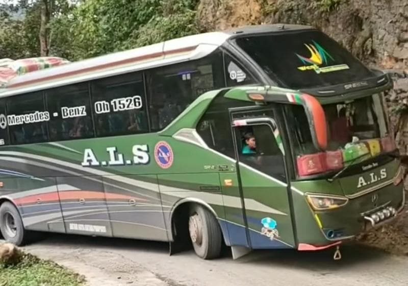 Lebih Dekat dengan ALS, PO Bus Terkuat di Jalur Sumatera Lebih Dekat dengan ALS, PO Bus Terkuat di Jalur Sumatera