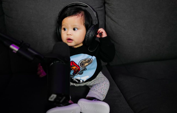 Mau Berusia Satu Tahun, Atta Halilintar Kaget Perkembangan Ameena Jadi seperti Ini Mau Berusia Satu Tahun, Atta Halilintar Kaget Perkembangan Ameena Jadi seperti Ini