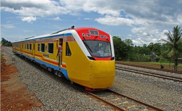 Melihat Rute Kereta Pertama di Sulawesi, Lalui Tempat Wisata Melihat Rute Kereta Pertama di Sulawesi, Lalui Tempat Wisata