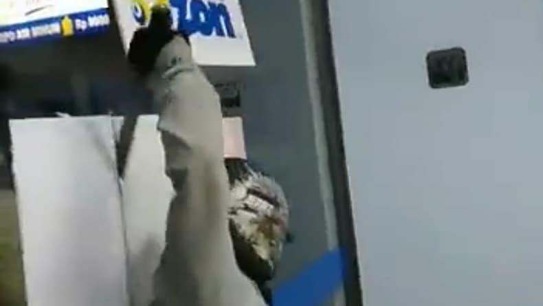 Kronologi Remaja Dibacok Geng Motor di Riung Hegar Bandung, Diadang saat Antar Pacar Kronologi Remaja Dibacok Geng Motor di Riung Hegar Bandung, Diadang saat Antar Pacar