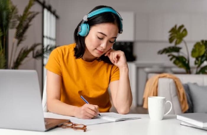 7 Contoh Recount Text Tentang Liburan, Lengkap dengan Artinya 7 Contoh Recount Text Tentang Liburan, Lengkap dengan Artinya