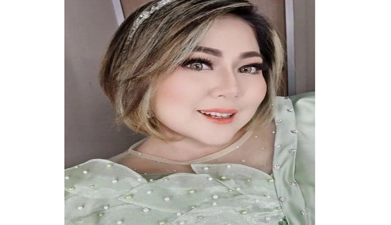 Profil dan Biodata Wiwik Sagita, Pedangdut Dijuluki Ratu Oplosan Upahnya Pernah Rp20.000 Profil dan Biodata Wiwik Sagita, Pedangdut Dijuluki Ratu Oplosan Upahnya Pernah Rp20.000