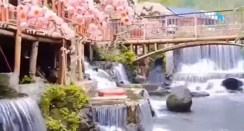 Surga Tersembunyi di Lereng Gunung Kawi, Pemandangannya Alami Ada Tempat Pertapaan Raja Surga Tersembunyi di Lereng Gunung Kawi, Pemandangannya Alami Ada Tempat Pertapaan Raja