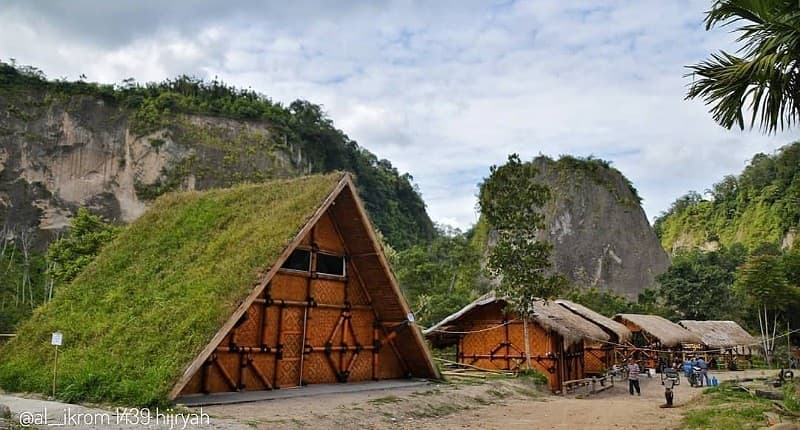 Kampung Unik di Bukittinggi Wajib Singgah ke Desa Kecilnya Ada Pemandangan Rumah Inyiak Kampung Unik di Bukittinggi Wajib Singgah ke Desa Kecilnya Ada Pemandangan Rumah Inyiak