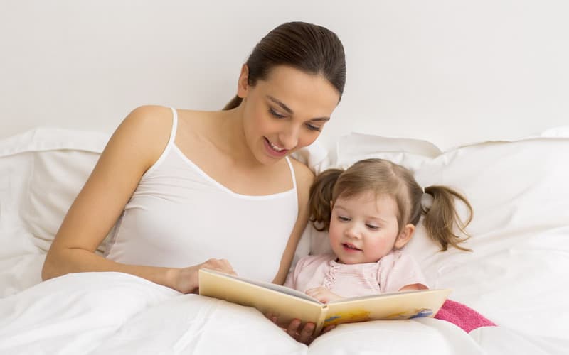 7 Cerita Dongeng Pendek, Cocok Dibacakan kepada Anak Sebelum Tidur 7 Cerita Dongeng Pendek, Cocok Dibacakan kepada Anak Sebelum Tidur