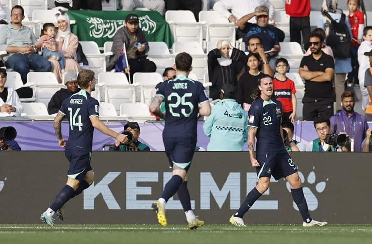 Pelatih Australia Sesumbar Jelang Vs Indonesia di Piala Asia: Kami Lebih Baik dari Jepang dan Korsel Pelatih Australia Sesumbar Jelang Vs Indonesia di Piala Asia: Kami Lebih Baik dari Jepang dan Korsel