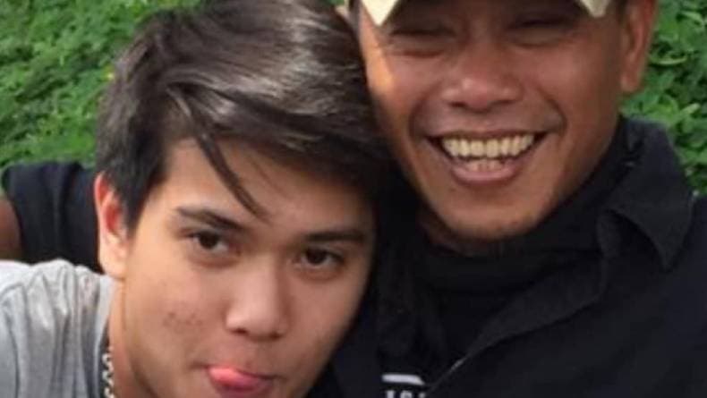 Profil dan Biodata Pidi Baiq, Penulis yang Akan Rilis Novel dan Film Dilan 1983: Wo Ai Ni Profil dan Biodata Pidi Baiq, Penulis yang Akan Rilis Novel dan Film Dilan 1983: Wo Ai Ni