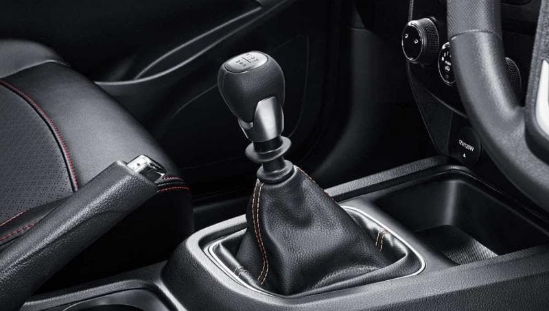 Gigi Mobil Tiba-Tiba Loncat Jangan Anggap Sepele, Ini Penyebabnya Gigi Mobil Tiba-Tiba Loncat Jangan Anggap Sepele, Ini Penyebabnya