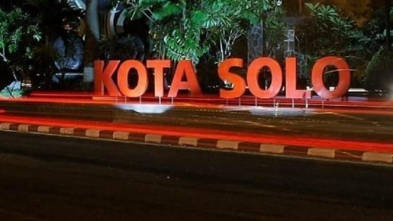 7 Tempat Nongkrong Malam di Solo, Suasana Friendly Menunya Nikmat 7 Tempat Nongkrong Malam di Solo, Suasana Friendly Menunya Nikmat