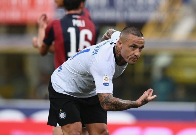 Kisah Miris Radja Nainggolan, Pesepakbola Berdarah Batak yang Kehilangan Uang Rp2,5 M karena Judi Kisah Miris Radja Nainggolan, Pesepakbola Berdarah Batak yang Kehilangan Uang Rp2,5 M karena Judi