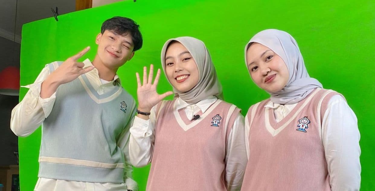 Tak Cuma Kak Nisa, Kak Aldy Kinderflix Turut Alami Komentar Tak Senonoh di Dunia Maya Tak Cuma Kak Nisa, Kak Aldy Kinderflix Turut Alami Komentar Tak Senonoh di Dunia Maya