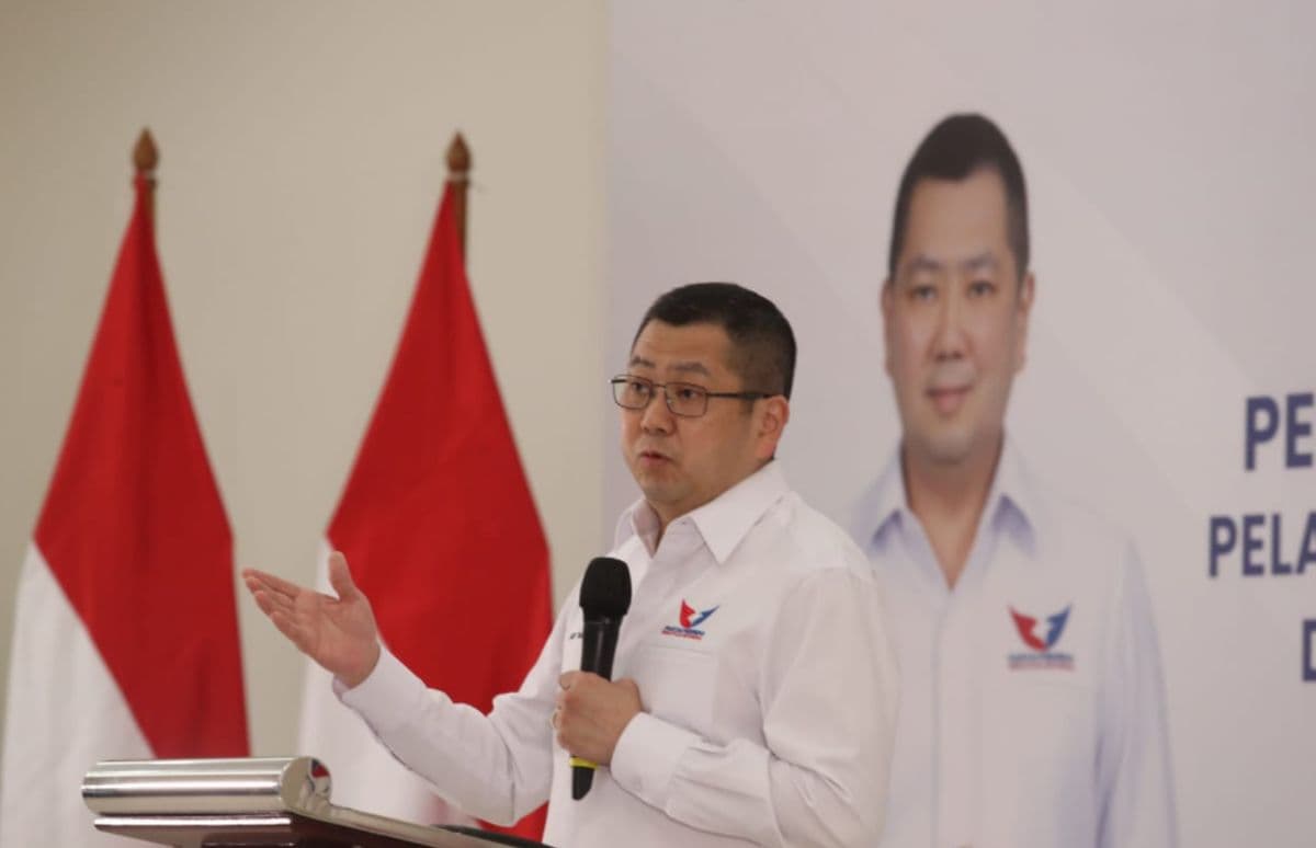 Hary Tanoesoedibjo: Kita Harus Sejahtera Dulu Baru Persatuan dan Kesatuan Bangsa Kuat Hary Tanoesoedibjo: Kita Harus Sejahtera Dulu Baru Persatuan dan Kesatuan Bangsa Kuat