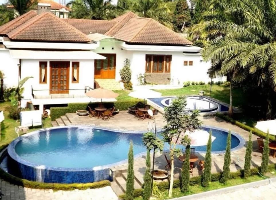 7 Rekomendasi Villa Instagramable di Lembang di Bawah Rp500 Ribu 7 Rekomendasi Villa Instagramable di Lembang di Bawah Rp500 Ribu