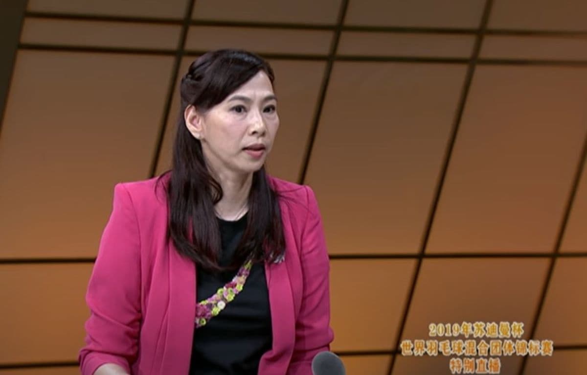 Kisah Huang Hua, Rival Abadi Susy Susanti yang Tinggalkan Bendera China demi Menjadi WNI Kisah Huang Hua, Rival Abadi Susy Susanti yang Tinggalkan Bendera China demi Menjadi WNI