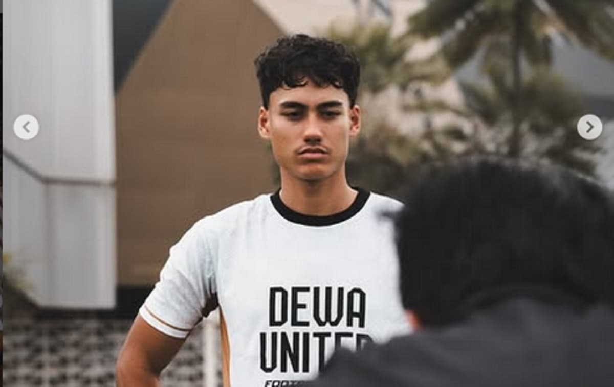 Gagal Masuk Timnas Indonesia, Rafael Struick Disebut Bikin Konten Streaming Bareng YouTuber Indonesia! Gagal Masuk Timnas Indonesia, Rafael Struick Disebut Bikin Konten Streaming Bareng YouTuber Indonesia!