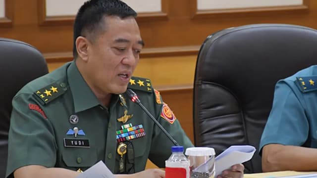 Lepas Jabatan Kabais TNI Buntut Kasus Air Keras, Letjen Yudi Dinilai Tanggung Jawab Terhadap Institusi Lepas Jabatan Kabais TNI Buntut Kasus Air Keras, Letjen Yudi Dinilai Tanggung Jawab Terhadap Institusi