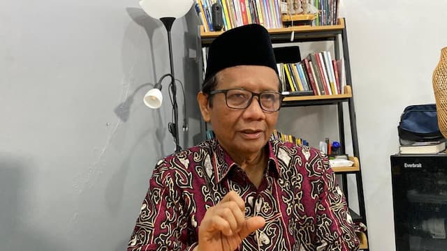 Mahfud MD Komentari Gus Yaqut Jadi Tahanan Rumah: Ditahan di Rutan Juga Sesuai UU Mahfud MD Komentari Gus Yaqut Jadi Tahanan Rumah: Ditahan di Rutan Juga Sesuai UU