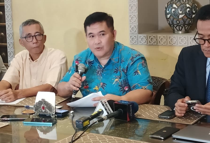 Sejumlah Purnawirawan Jenderal Tempur TNI Gugat Polda Metro soal Ijazah Jokowi Sejumlah Purnawirawan Jenderal Tempur TNI Gugat Polda Metro soal Ijazah Jokowi