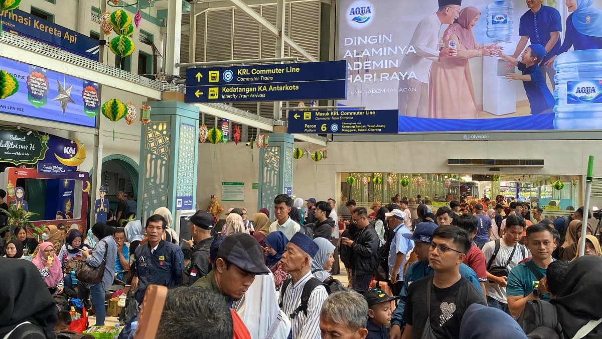 Pecah Rekor, KAI Daop 1 Jakarta Layani 1,05 Juta Penumpang Selama Lebaran 2026 Pecah Rekor, KAI Daop 1 Jakarta Layani 1,05 Juta Penumpang Selama Lebaran 2026