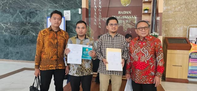 4 Hakim Kasus Perkara Korupsi Tata Kelola Minyak Dilaporkan ke KY dan Bawas MA 4 Hakim Kasus Perkara Korupsi Tata Kelola Minyak Dilaporkan ke KY dan Bawas MA