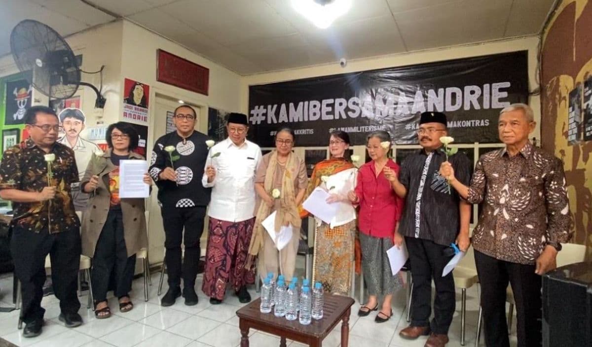 Sejumlah Tokoh Nasional Serukan Pembentukan TGPF Kasus Andrie Yunus Sejumlah Tokoh Nasional Serukan Pembentukan TGPF Kasus Andrie Yunus