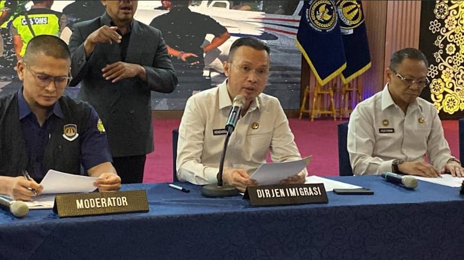 Dua Tahanan Kota Australia Kabur ke Indonesia Dibantu Pilot WNI Lewat Merauke Dua Tahanan Kota Australia Kabur ke Indonesia Dibantu Pilot WNI Lewat Merauke