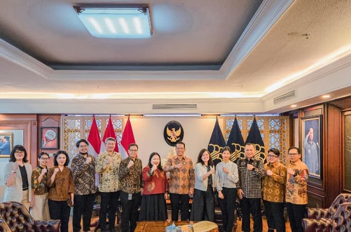 META hingga Google Dukung Aturan Perlindungan Anak, Menkum: Indonesia Negara Terbuka META hingga Google Dukung Aturan Perlindungan Anak, Menkum: Indonesia Negara Terbuka
