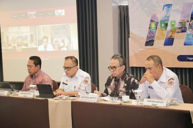 Pemerintah Perkuat Perbatasan Laut untuk Kesejahteraan Masyarakat Pesisir Pemerintah Perkuat Perbatasan Laut untuk Kesejahteraan Masyarakat Pesisir